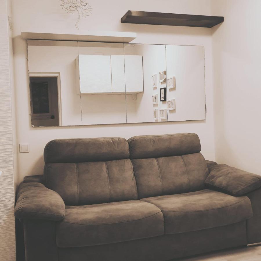 Studio Or Rooms With Private Bathroom Or Rooms With Shared Bathroom Βαρκελώνη Εξωτερικό φωτογραφία