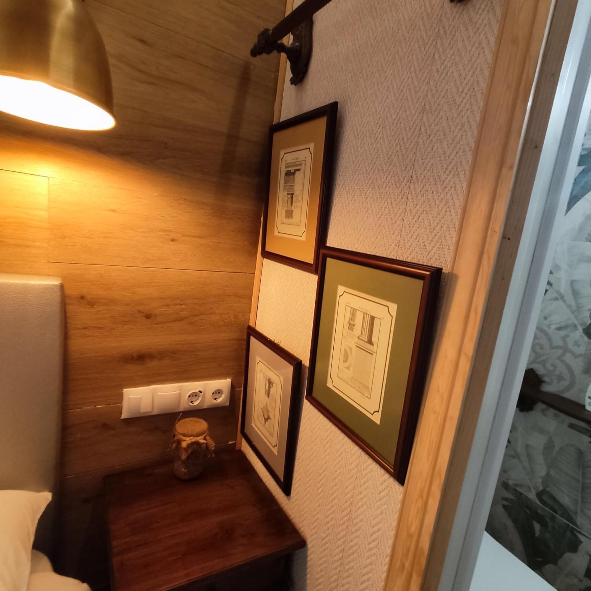 Studio Or Rooms With Private Bathroom Or Rooms With Shared Bathroom Βαρκελώνη Εξωτερικό φωτογραφία